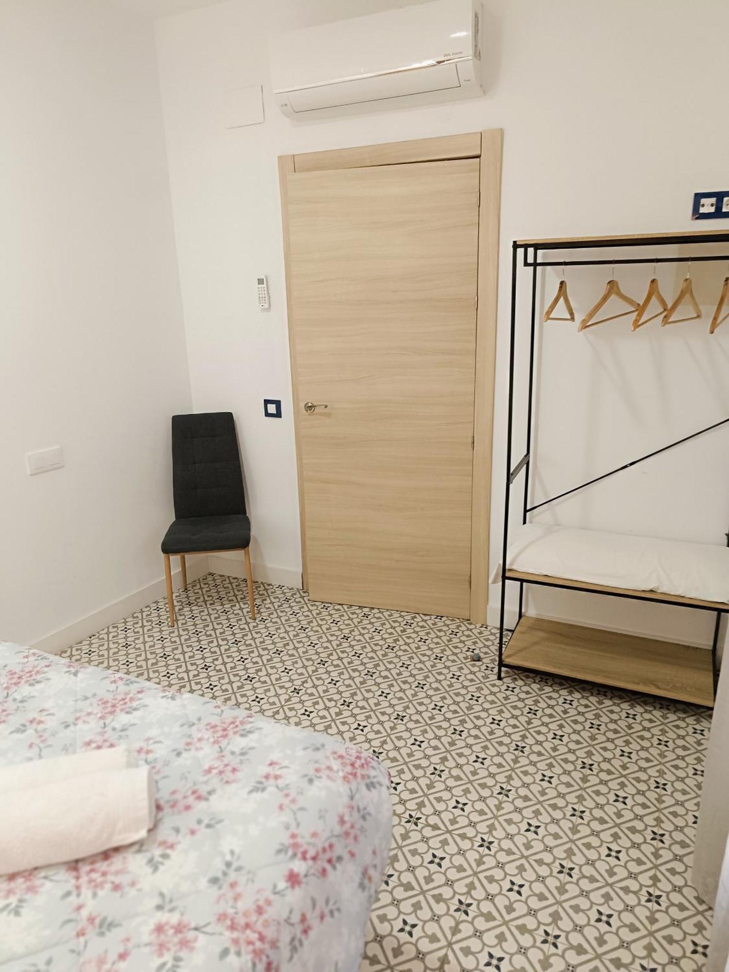 Al-Qazeres Suites Касерес Екстер'єр фото